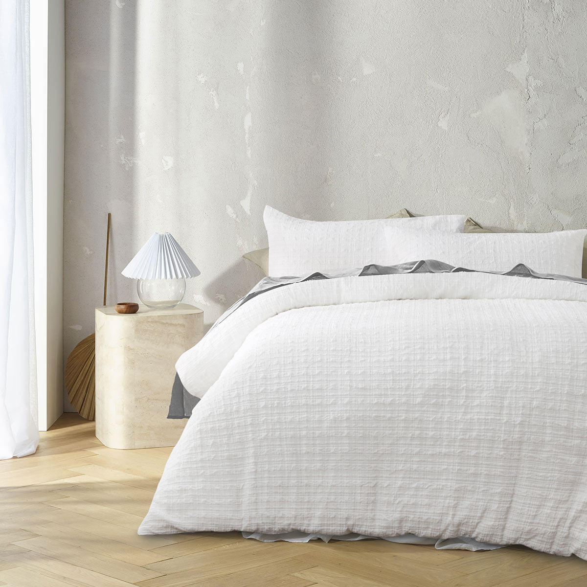 Accessorize Augusta Ruched Quilt Cover Set - White Queen